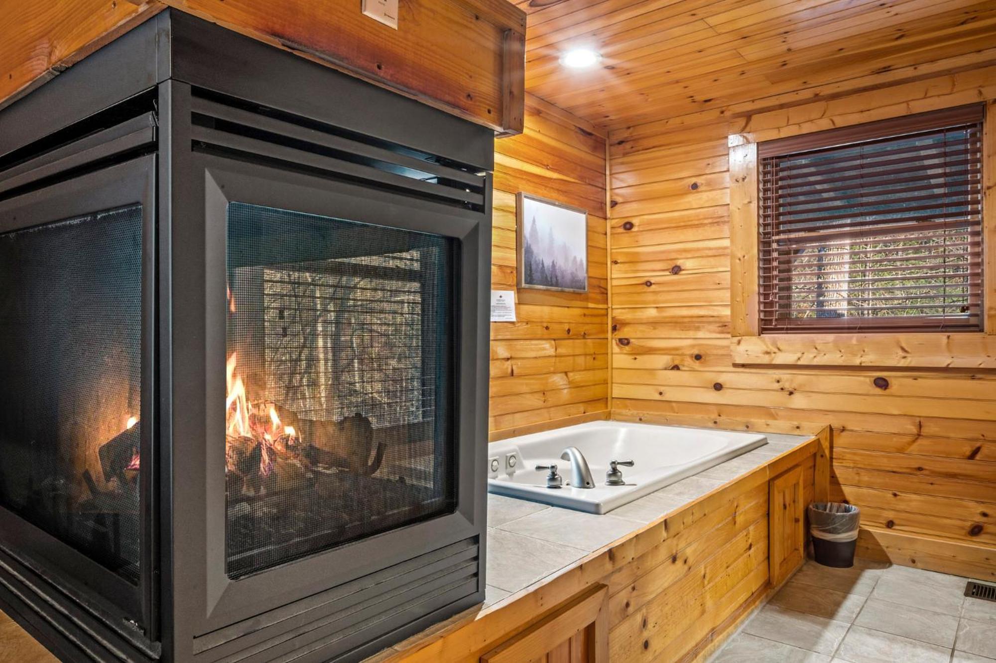 Mountain Laurel Holiday Home Gatlinburg Buitenkant foto